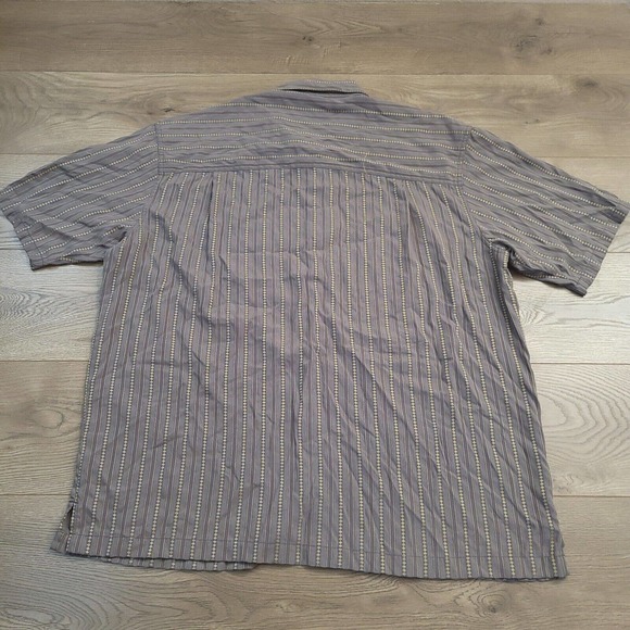 REI Shirt Mens Extra Large Gray Button Up Casual Preppy Normcore Short Sleeve - Picture 7 of 8